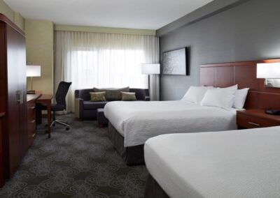 Marriott Residence & Inn bedroom